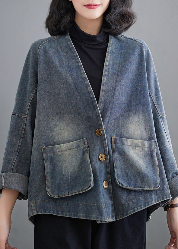 A Vintage Style Coat with Delicate Timeless Details