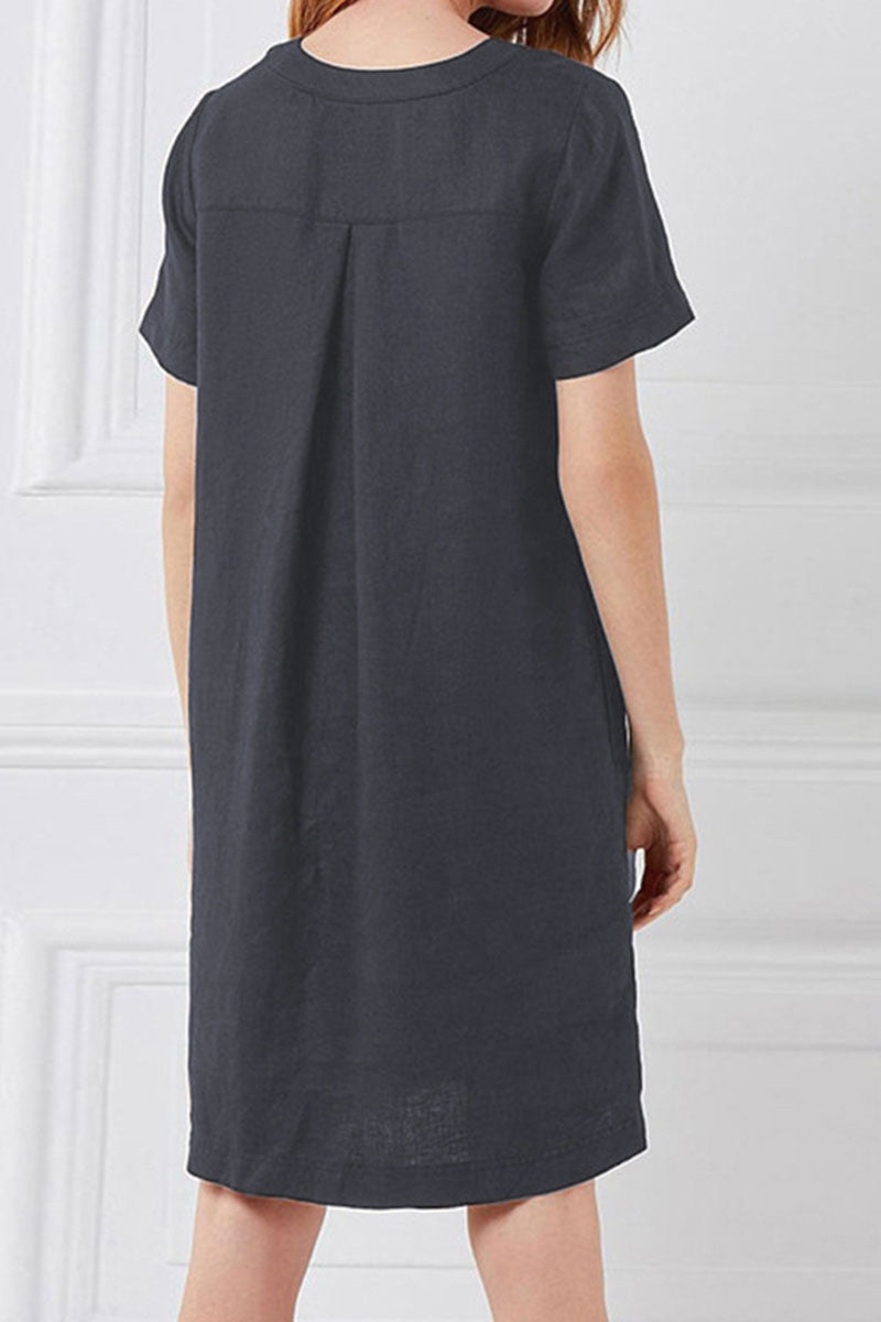 Beautifully Crafted Dress in a Classic Style