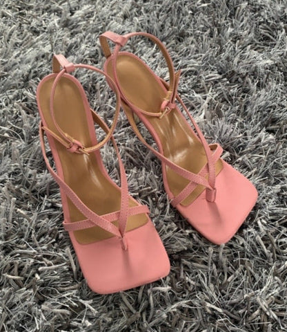 Classic Vintage & Enduringly Stylish Heels
