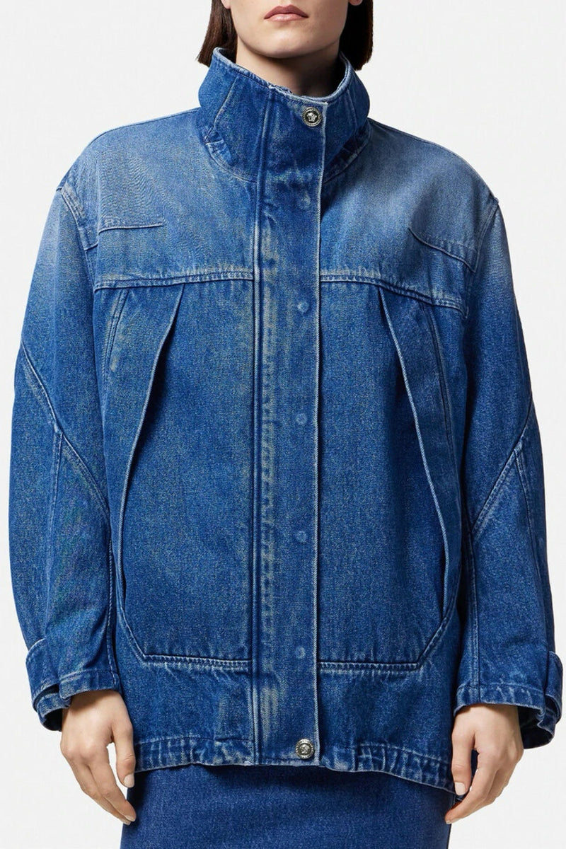 Elegantly Styled Jacket for Everyday Wear