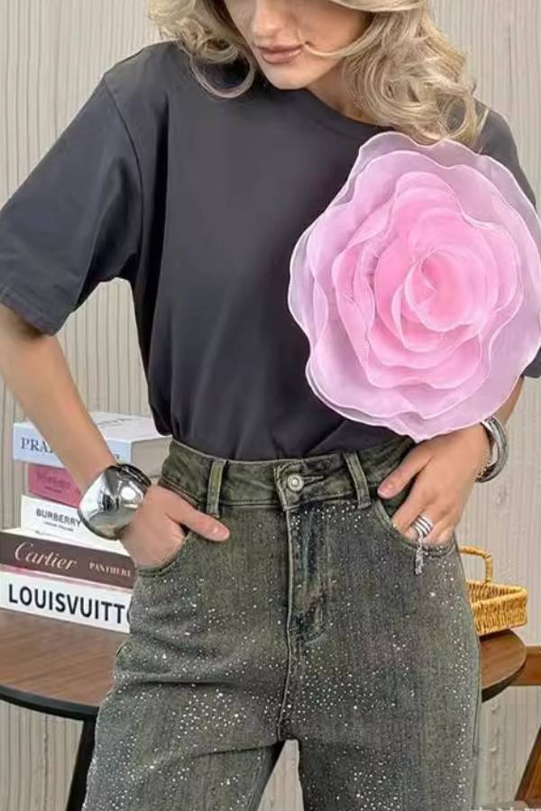 Polished T-Shirt with an Effortless Classic Look