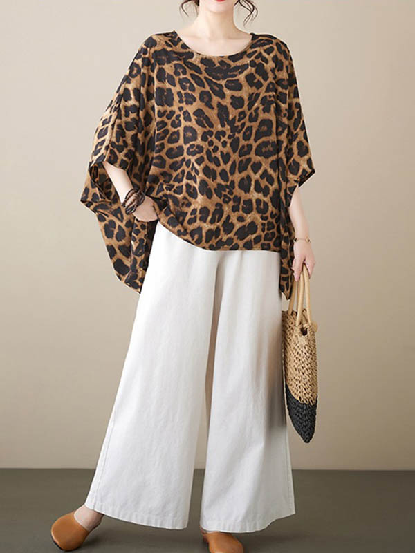 Sophisticated T-Shirt with a Clean Classic Look