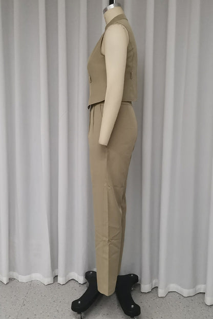 Gracefully Styled Garment for Any Occasion