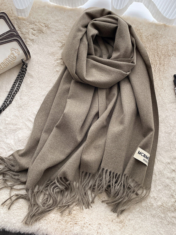 Effortlessly Elegant Garment with a Timeless Design