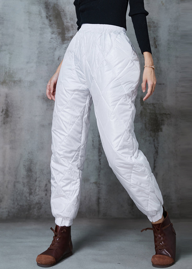 Well Tailored Pants with a Graceful Silhouette