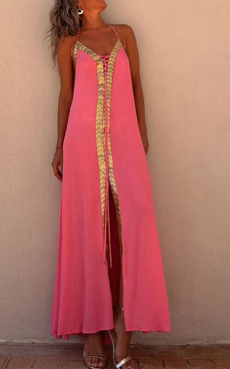 Effortlessly Elegant Dress with a Timeless Design