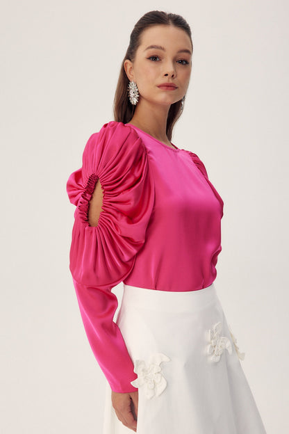 Elegantly Styled Blouse for Everyday Wear
