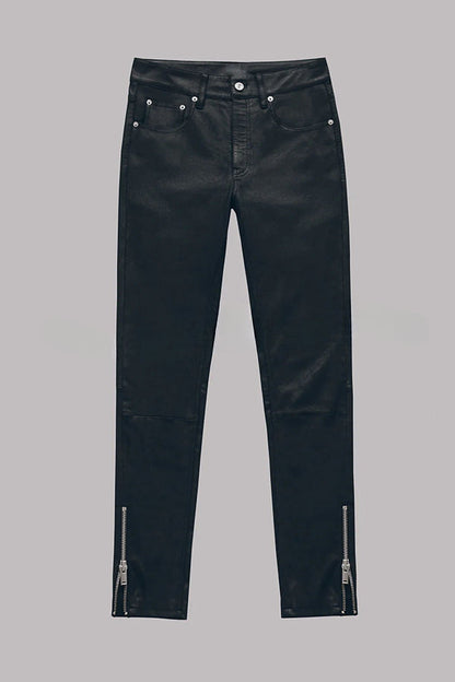 Polished Pants with an Effortless Classic Look