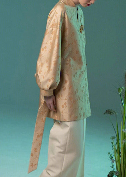 Classic Vintage Coat with a Flattering Fit