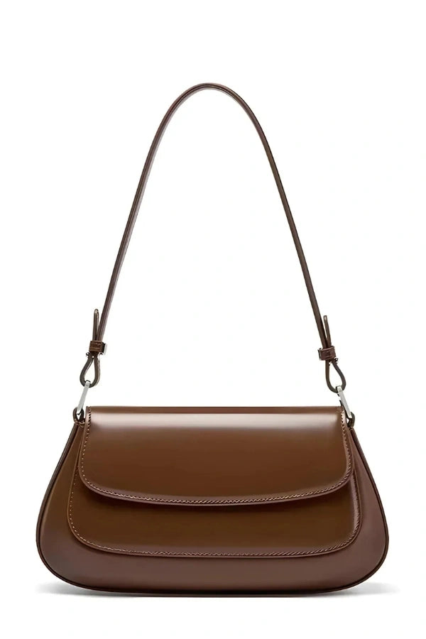 A Vintage Style Bag with Delicate Timeless Details