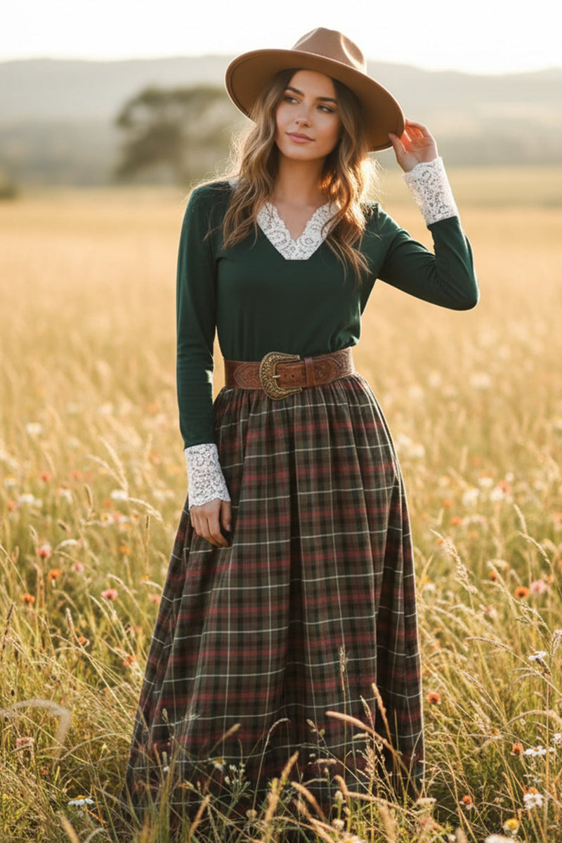 Beautifully Crafted Dress in a Classic Style