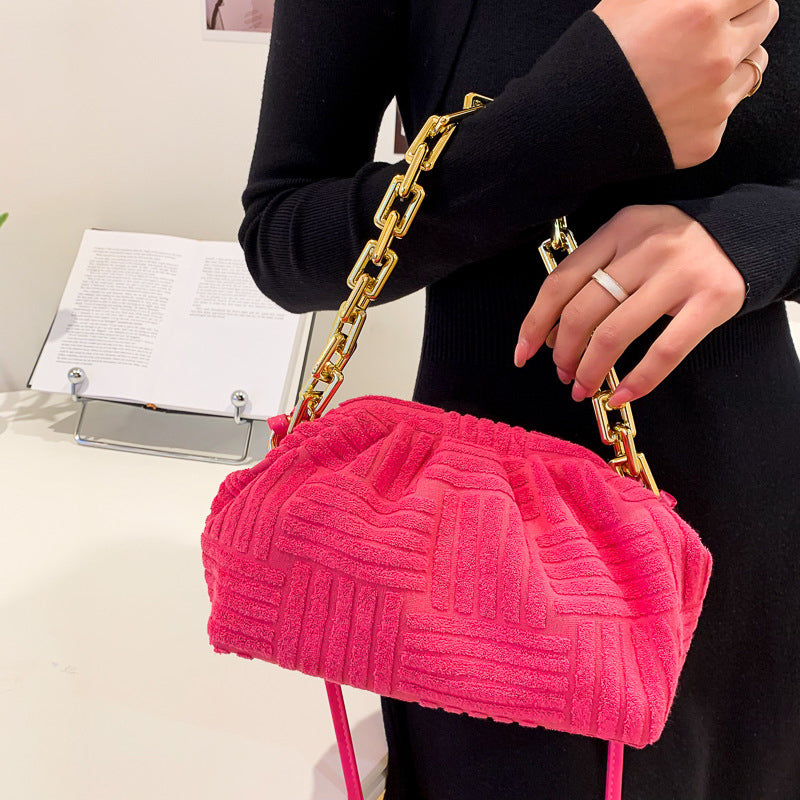 Beautifully Crafted Bag in a Classic Style
