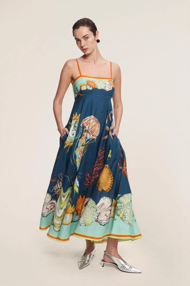 Beautifully Crafted Dress in a Classic Style
