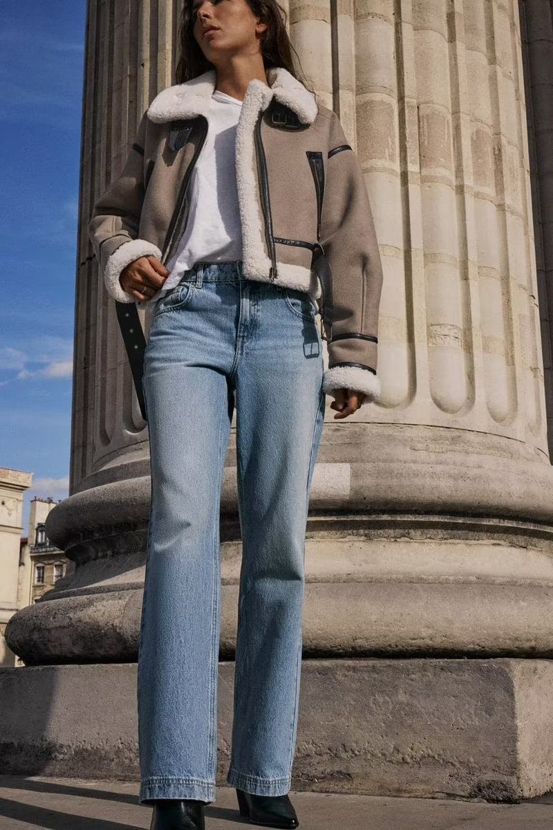 Gracefully Styled Jacket for Any Occasion