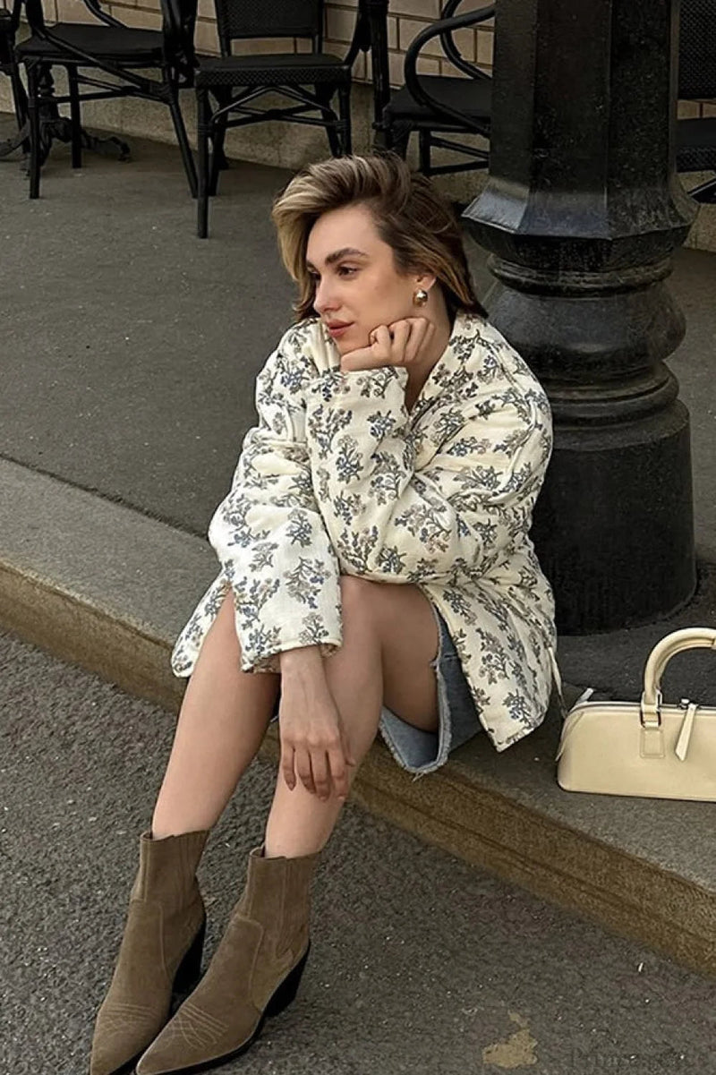 Polished Coat with an Effortless Classic Look