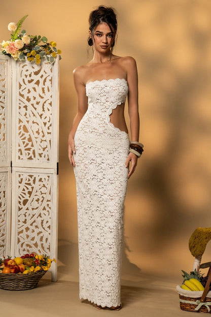 Gracefully Styled Dress for Any Occasion