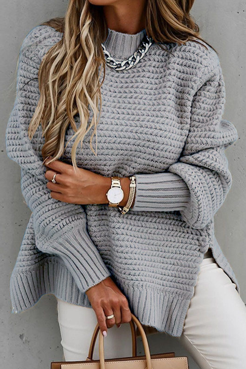 Beautifully Finished Sweater in a Timeless Design