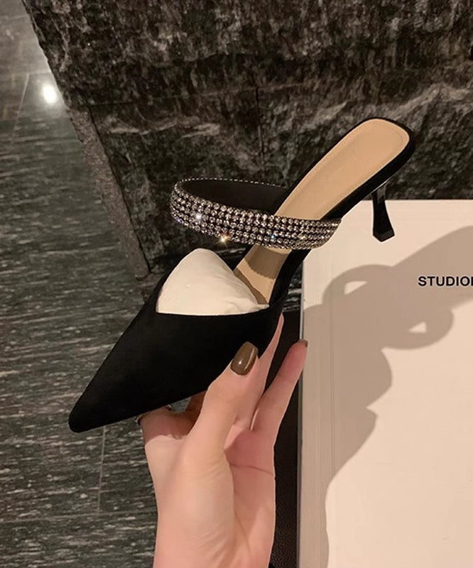 Elegantly Styled Sandals for Everyday Wear
