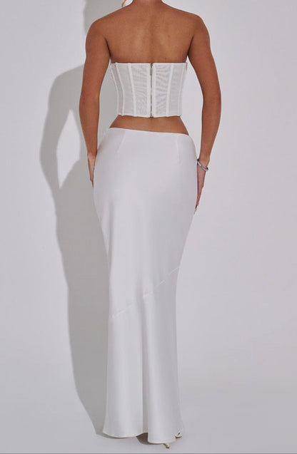 Polished Garment with an Effortless Classic Look