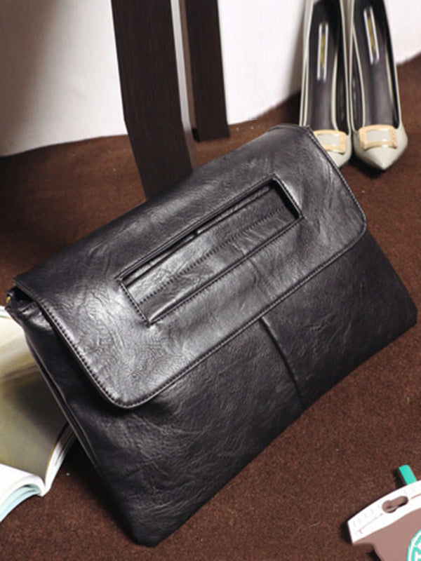Beautifully Finished Bag in a Timeless Design