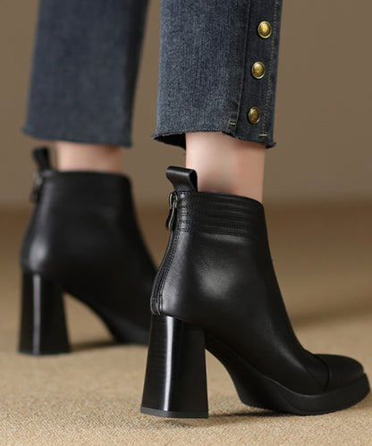 Polished Boots with an Effortless Classic Look