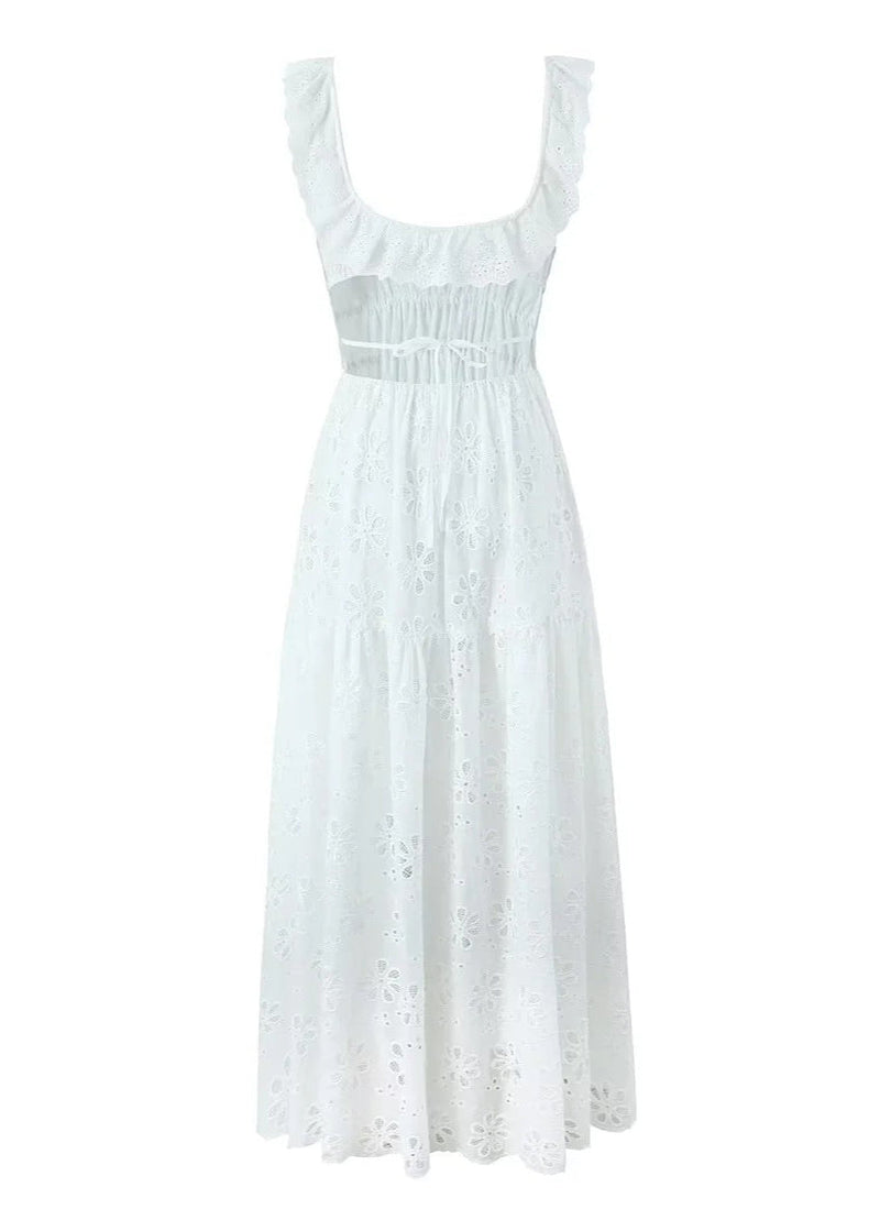 Effortlessly Elegant Dress with a Timeless Design