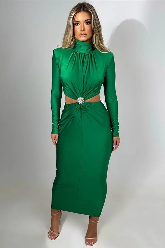 Classic Vintage Dress with a Flattering Fit