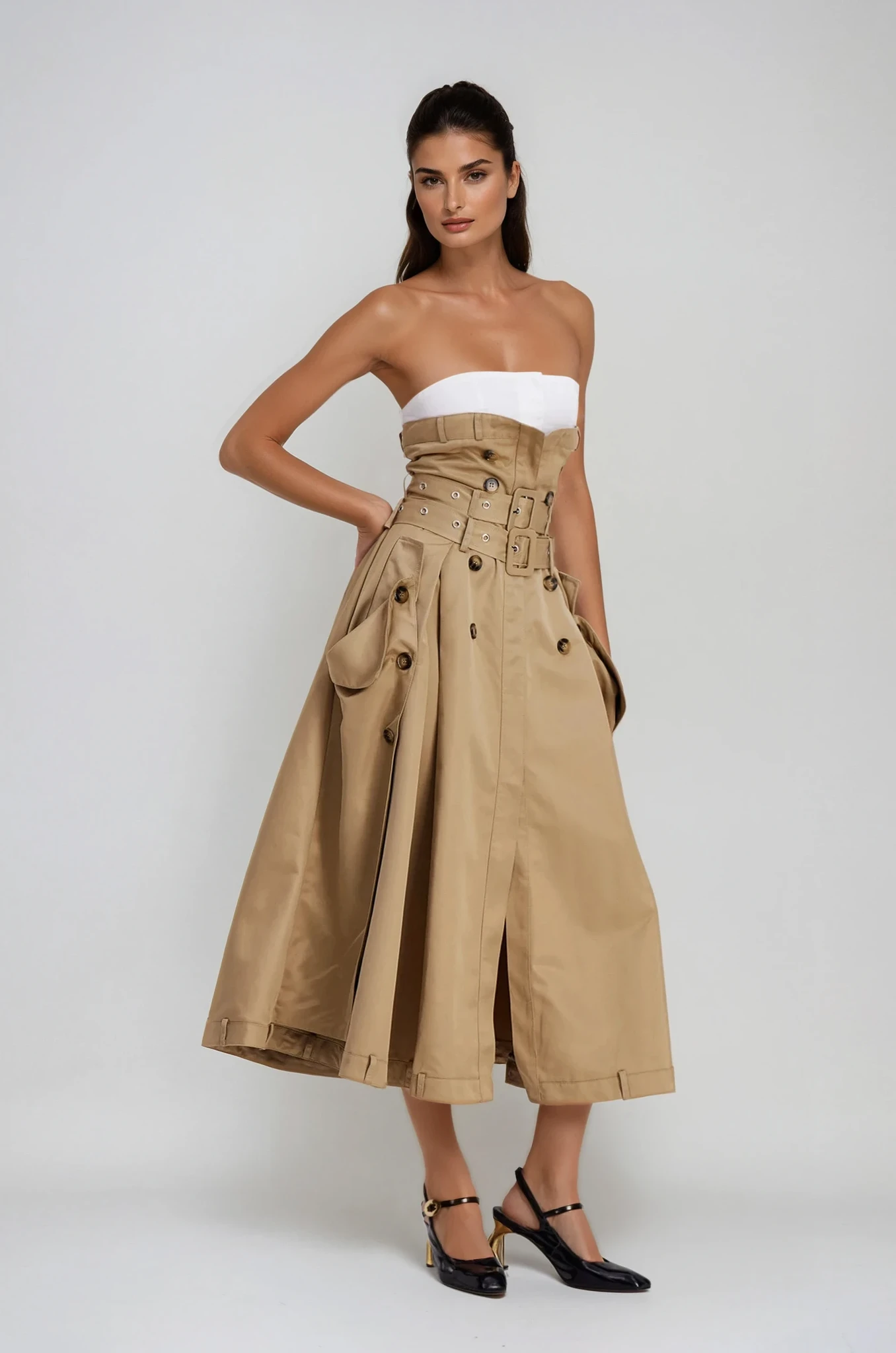 Beautifully Crafted Dress in a Classic Style