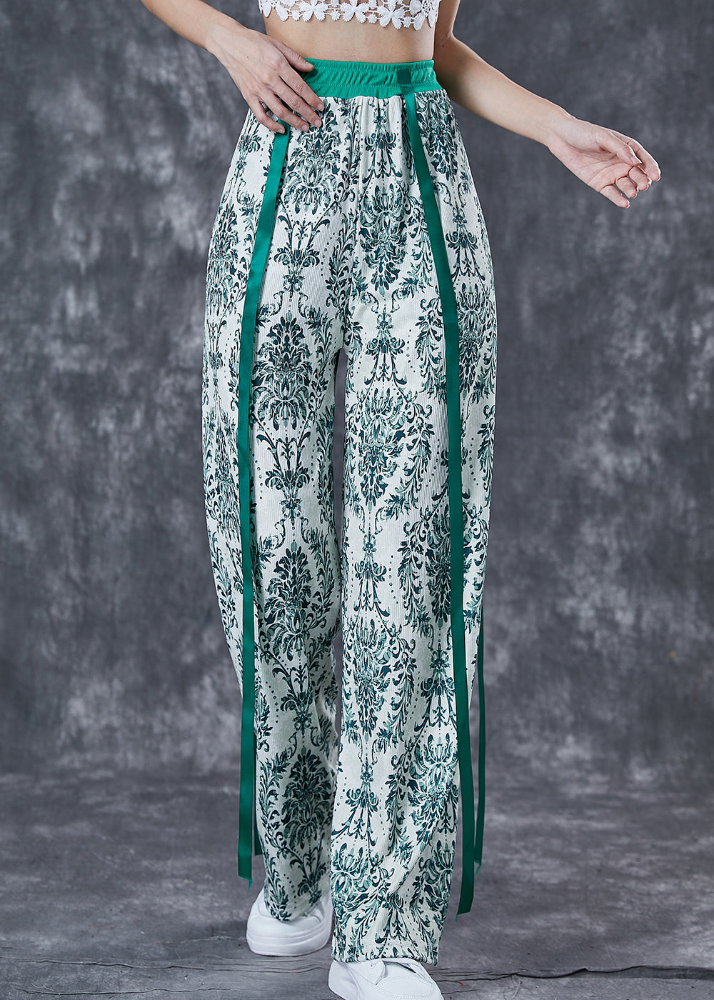 Beautifully Crafted Pants in a Classic Style