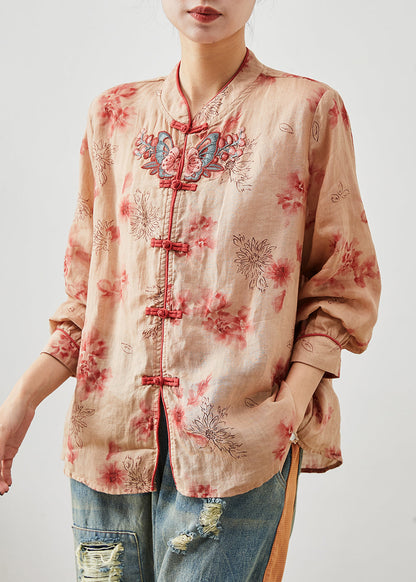Sophisticated Blouse with a Clean Classic Look
