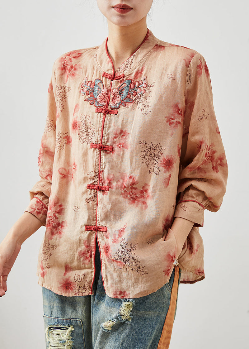 Sophisticated Blouse with a Clean Classic Look