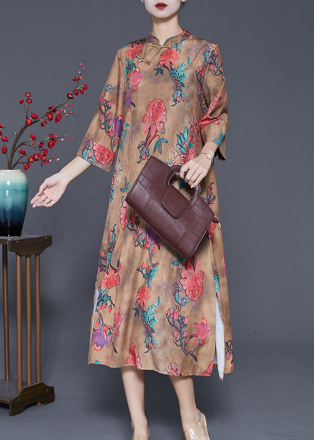 Beautifully Crafted Dress in a Classic Style