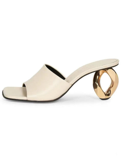 Well Tailored Sandals with a Graceful Silhouette