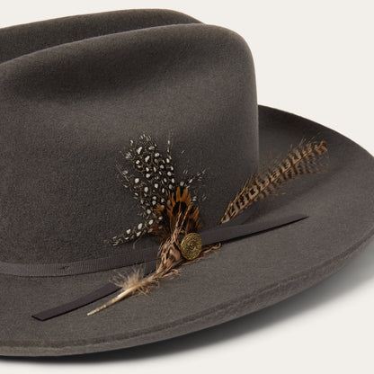 Beautifully Finished Garment in a Timeless Design