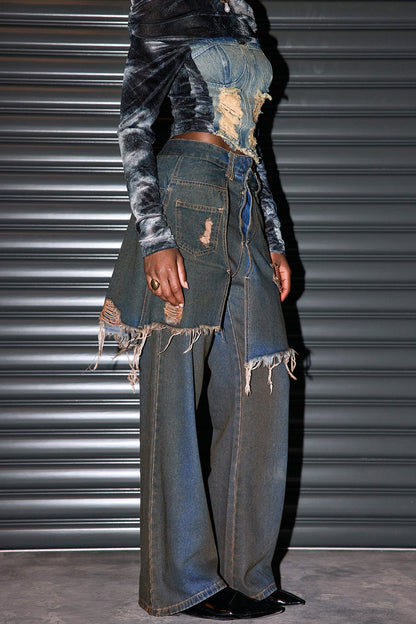 Effortlessly Elegant Garment with a Timeless Design