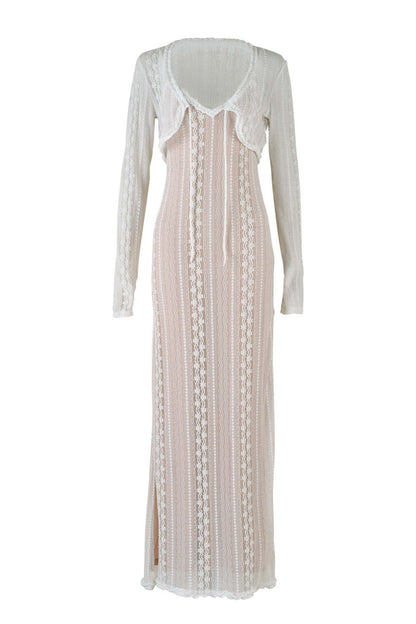 Well Tailored Garment with a Graceful Silhouette