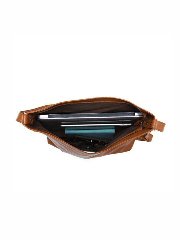 Polished Bag with an Effortless Classic Look