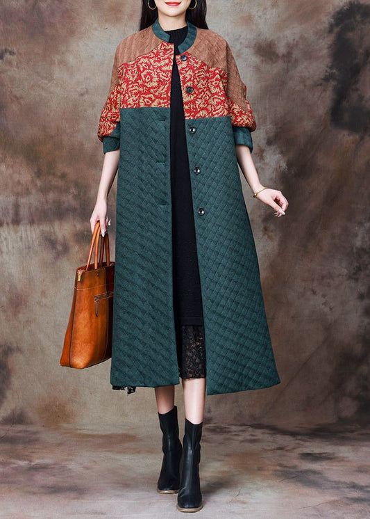 Elegantly Styled Coat for Everyday Wear