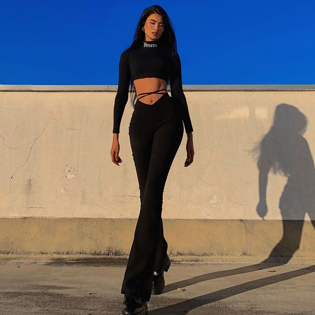 Elegantly Styled Pants for Everyday Wear