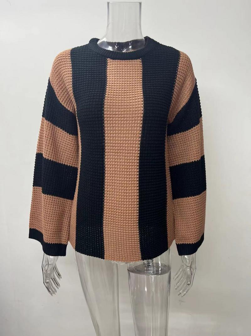 Elegantly Styled Sweater for Everyday Wear