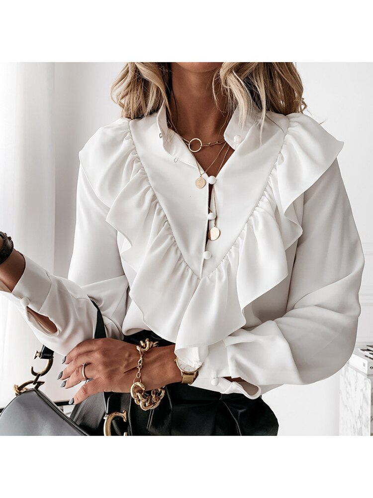 Polished Blouse with an Effortless Classic Look