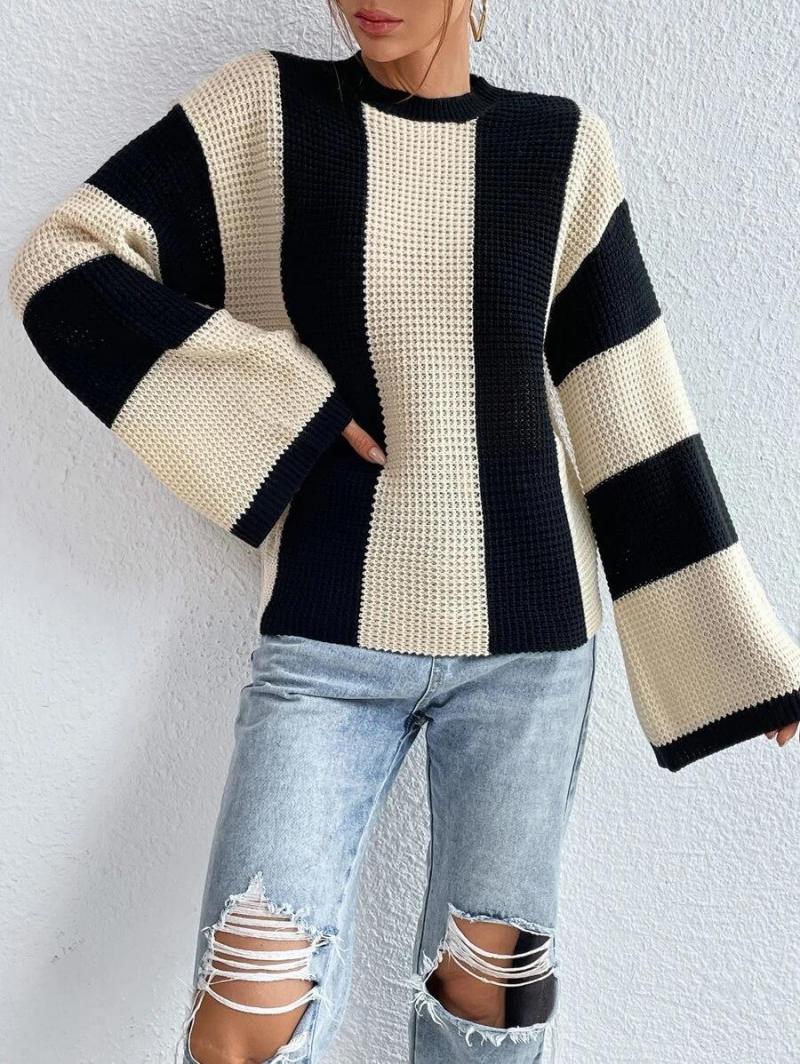Elegantly Styled Sweater for Everyday Wear