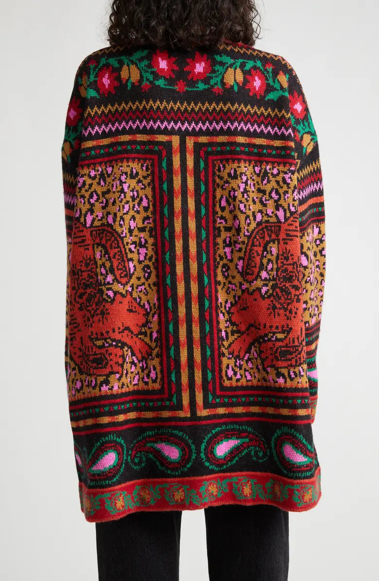 Gracefully Styled Cardigan for Any Occasion