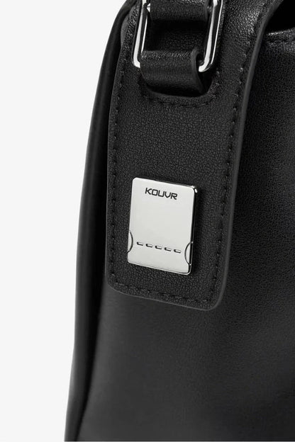 Polished Bag with an Effortless Classic Look