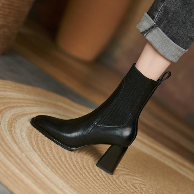 Gracefully Styled Boots for Any Occasion