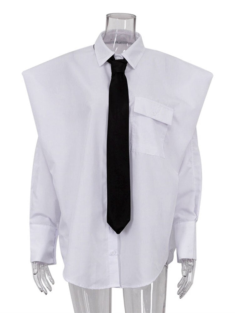 Elegantly Styled Blouse for Everyday Wear