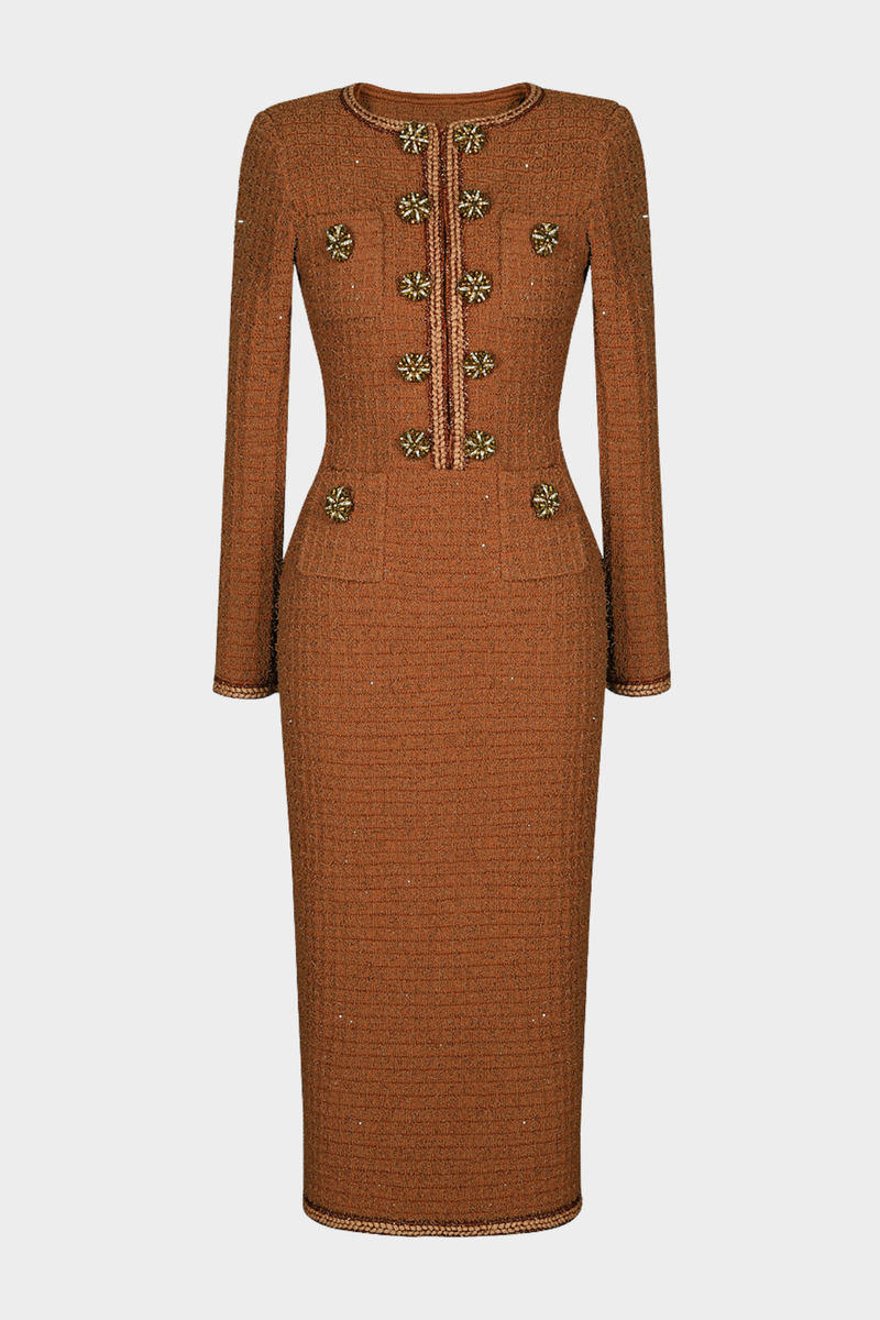 Well Tailored Dress with a Graceful Silhouette