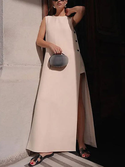 Effortlessly Elegant Dress with a Timeless Design