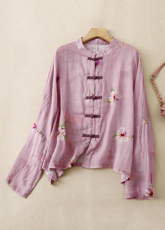 Classic Vintage Shirt with a Flattering Fit