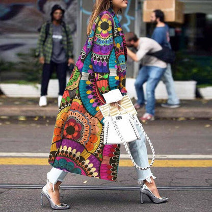 Elegantly Styled Coat for Everyday Wear